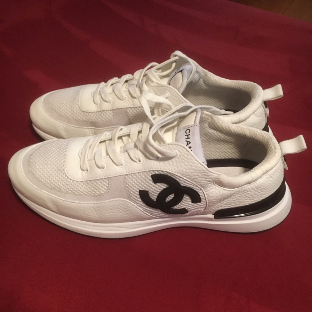 Chanel leather and meshed runners in black and white. Size 13 US. Authentic.